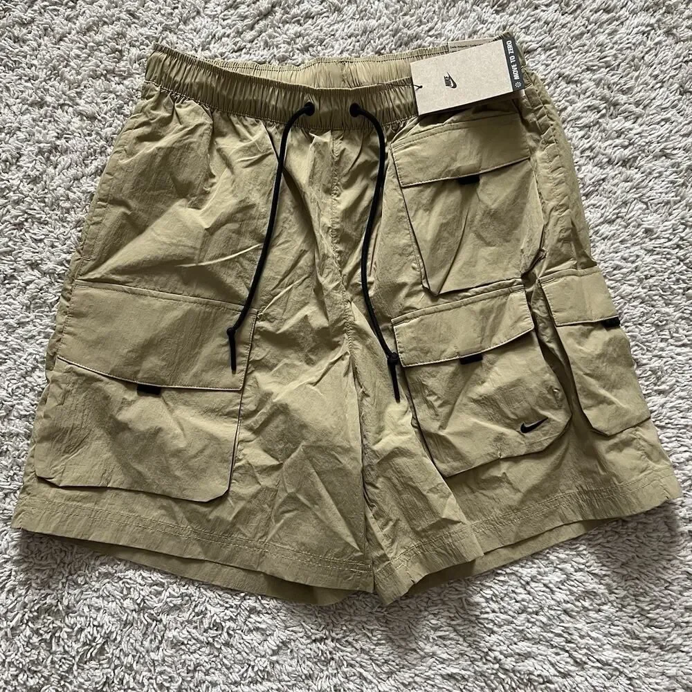 Nike Tech Cargo Shorts Mens Small Tan Loose Fit Above Knee HJ0677-297 NWT